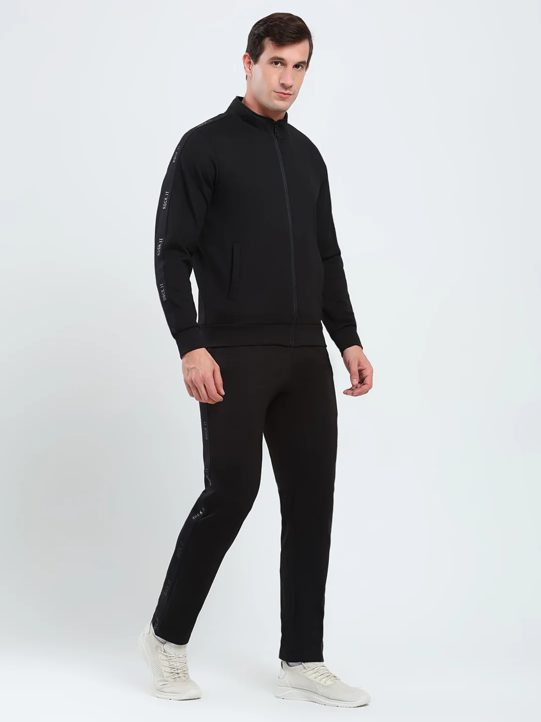 Rock.it Men Black Solid Mock Neck Full Sleeve Winter Tracksuit - Image 4