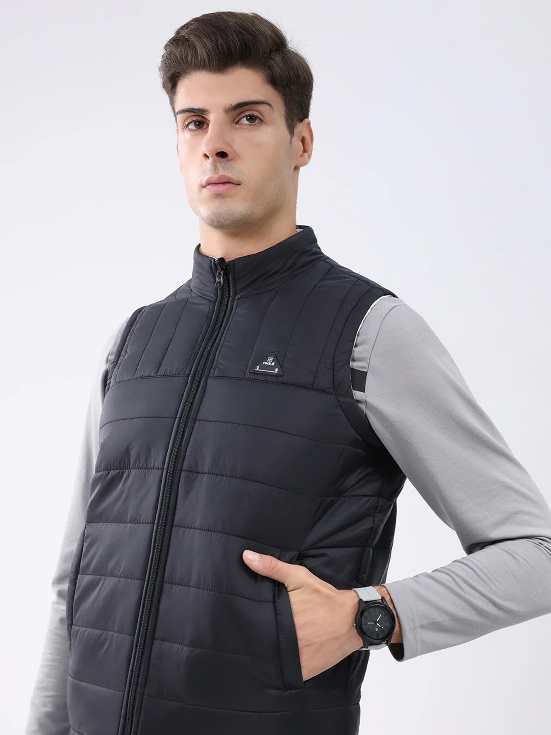 Rock.it Men Black & White Solid Mock Neck Sleeveless Jacket - Image 9