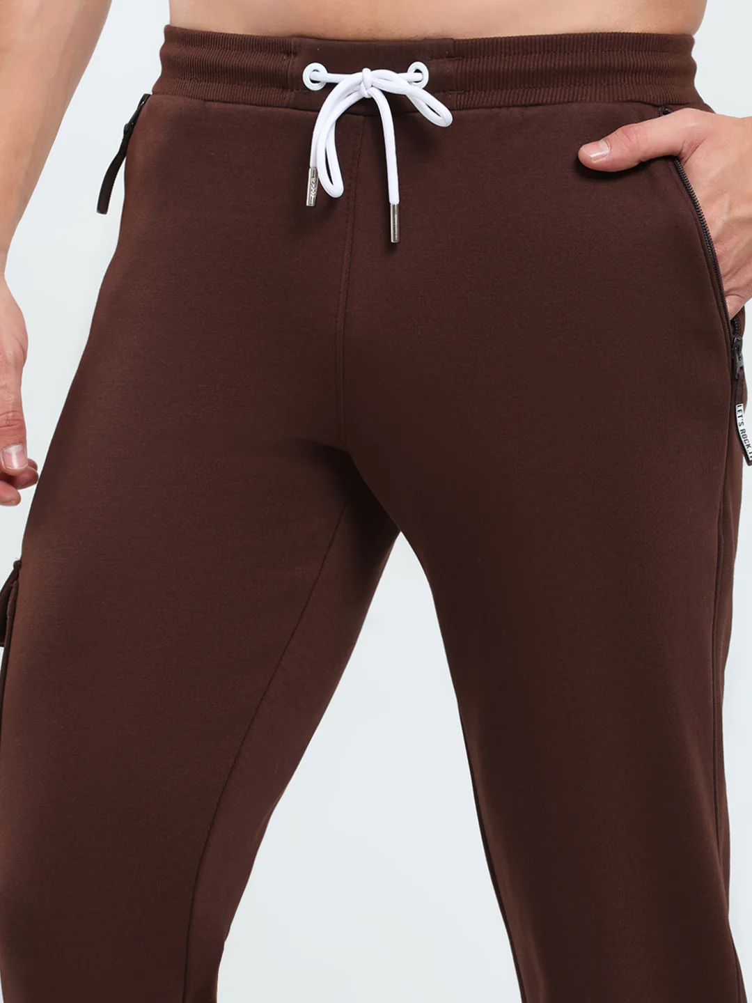 Rock.it Men Brown Solid Mock Neck Full Sleeve Winter Tracksuit - Image 9