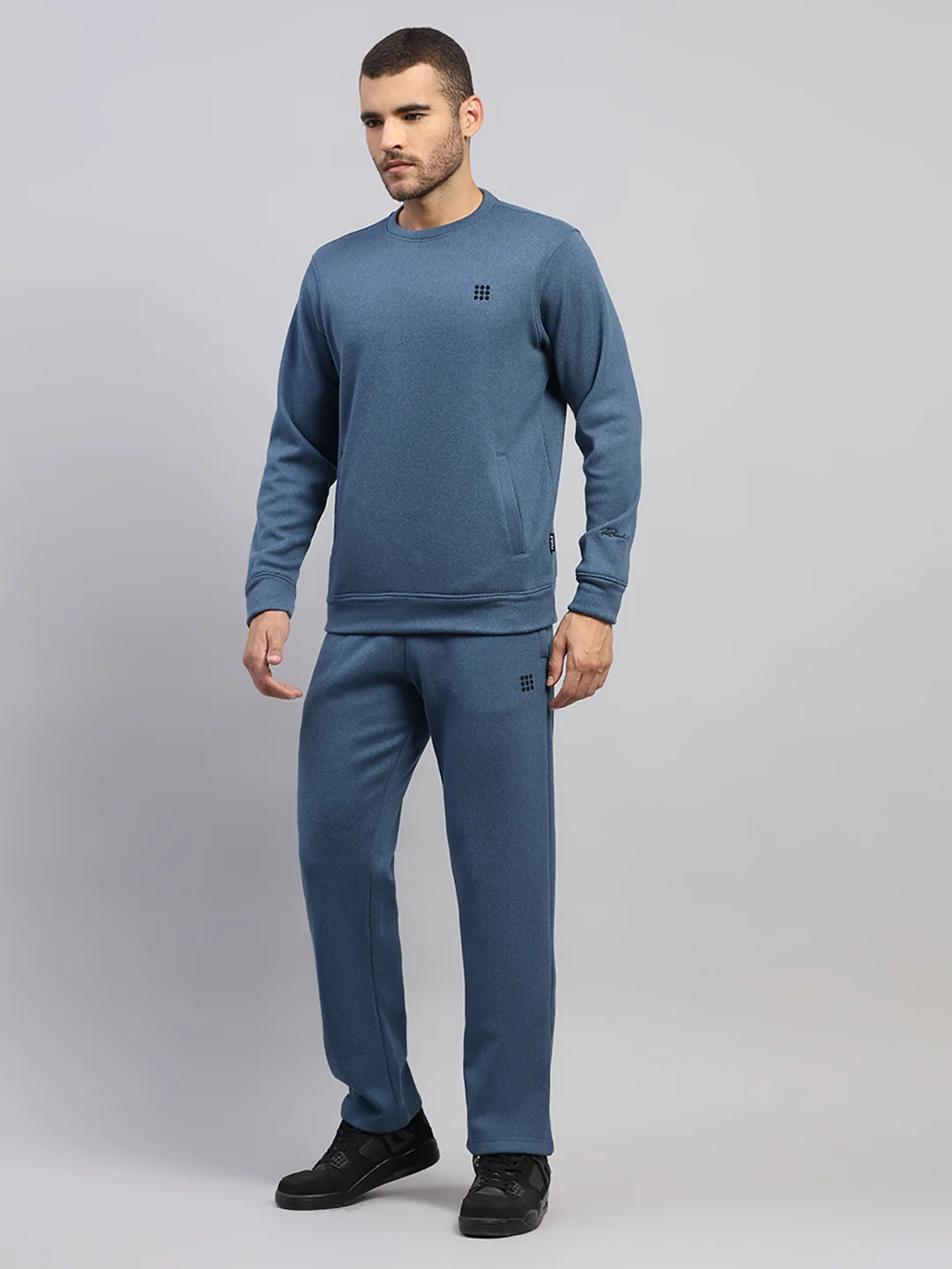 Rock.it Men Dark Blue Solid Round Neck Sleeveless Winter Tracksuit - Image 3