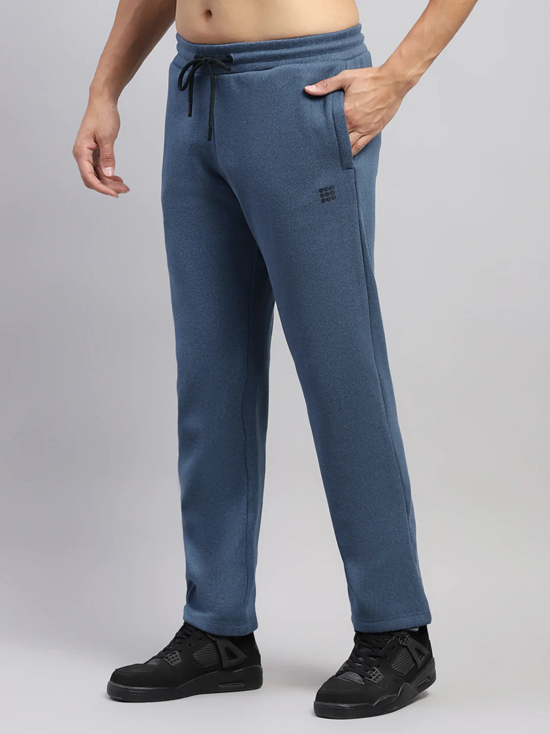 Rock.it Men Dark Blue Solid Round Neck Sleeveless Winter Tracksuit - Image 6