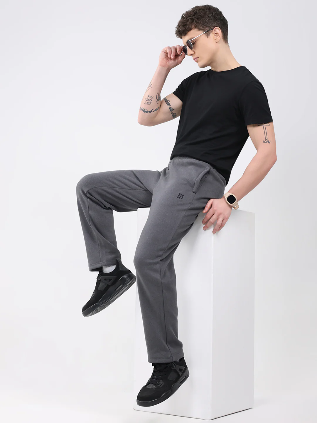 Rock.it Men Grey Solid Regular Fit Winter Lower - Image 2