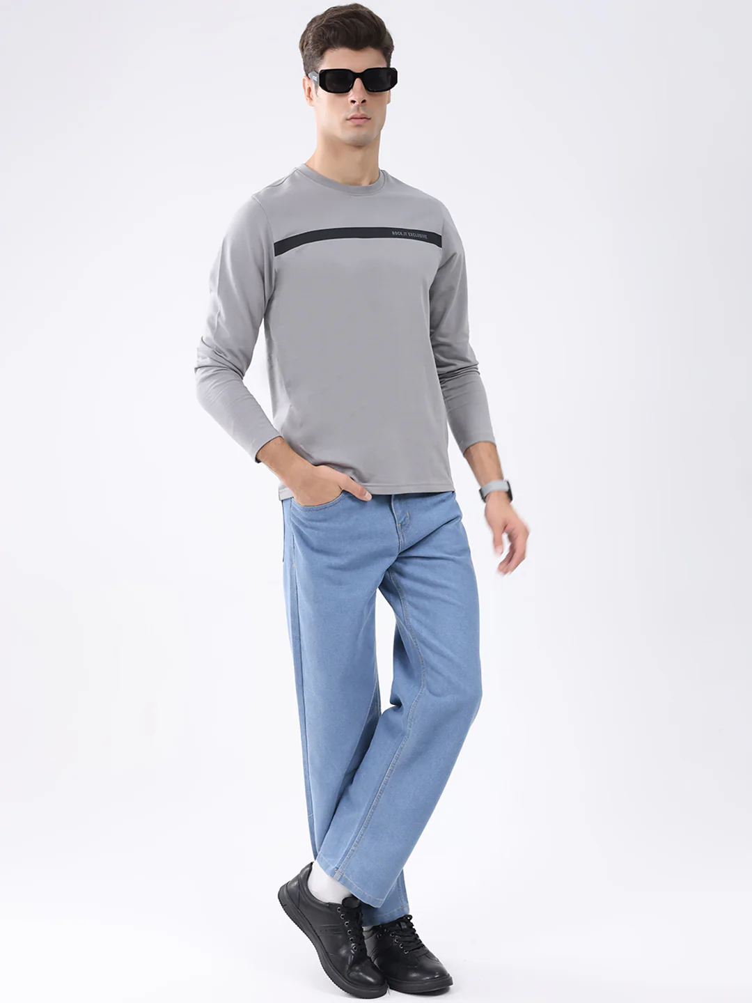 Rock.it Men Grey Solid Round Neck Full Sleeve Winter T-Shirt - Image 2