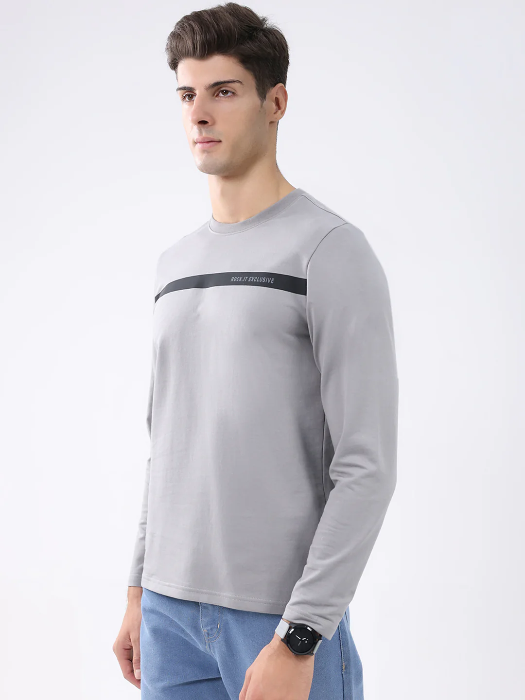 Rock.it Men Grey Solid Round Neck Full Sleeve Winter T-Shirt - Image 3