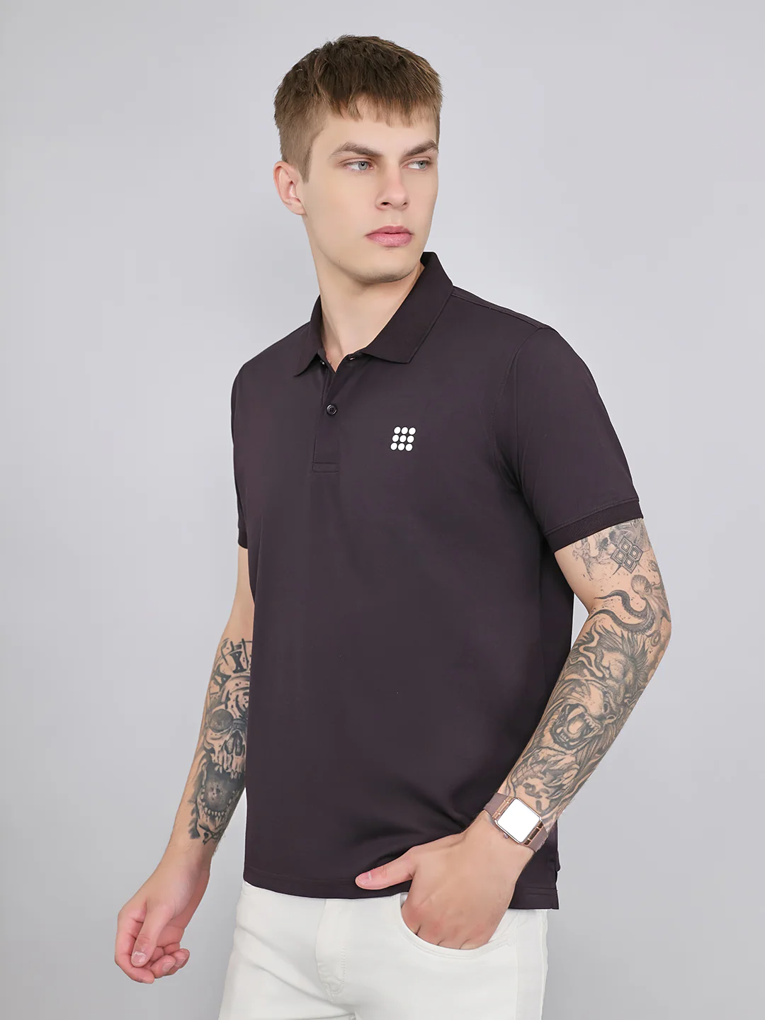 Rock.it Men Maroon Solid Collar Half Sleeve T-Shirt - Image 2
