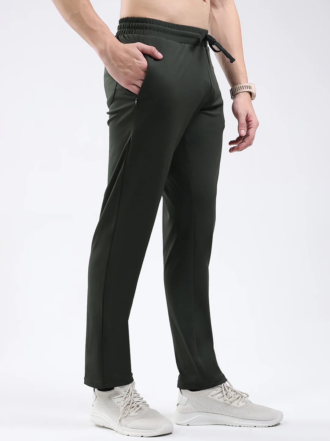 Rock.it Men Olive Solid Regular Fit Winter Lower - Image 4