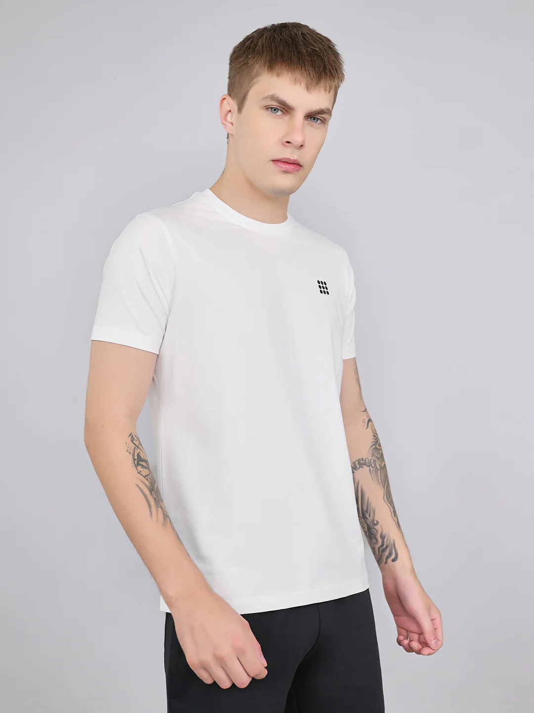 Rock.it Men White Solid Round Neck Half Sleeve T-Shirt - Image 3