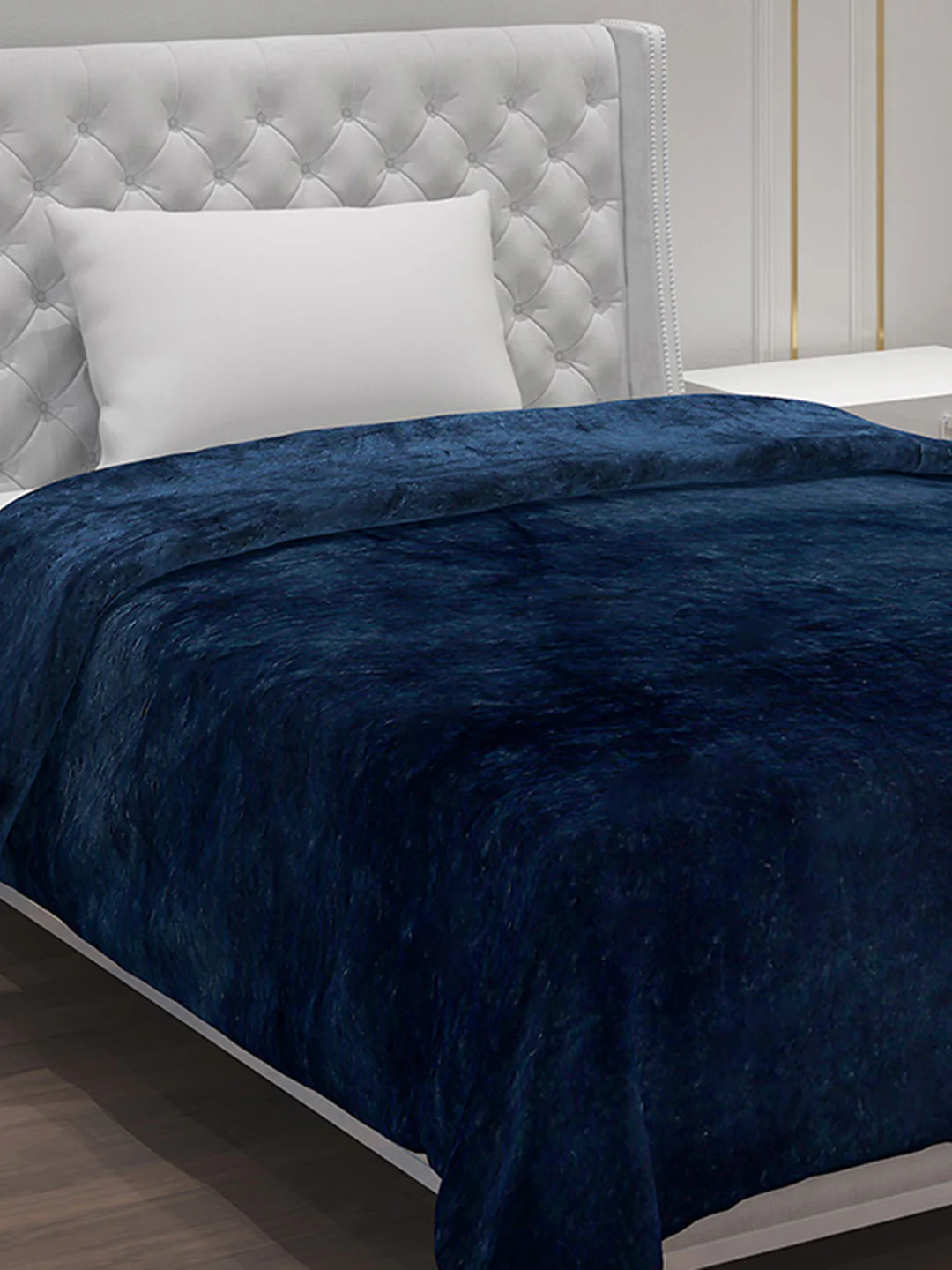 Solid Polyester Single Bed Blanket for AC Room - Image 4