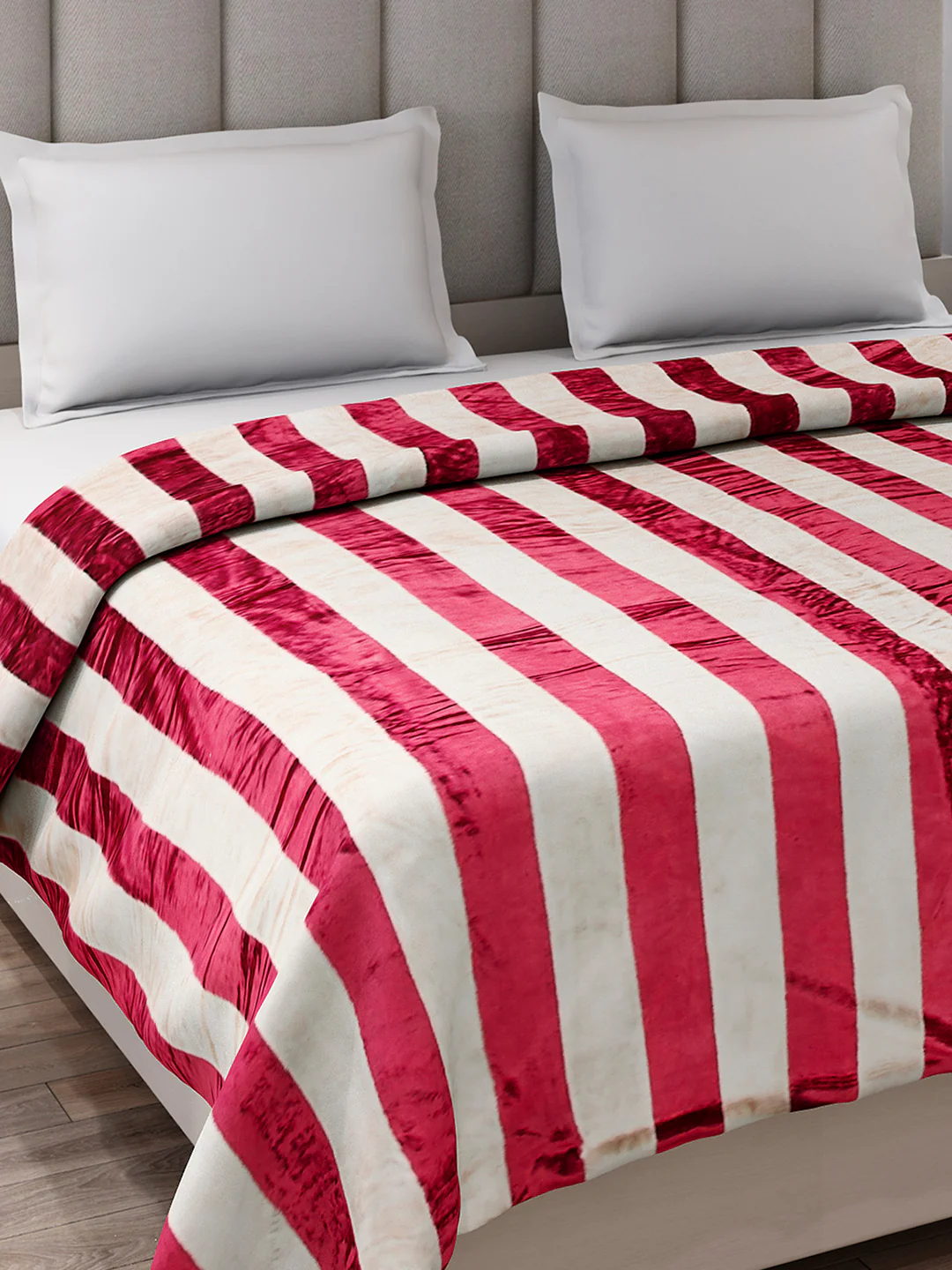 Striped Double Bed 300 GSM Blanket for AC Room - (Cosmos) - Image 4