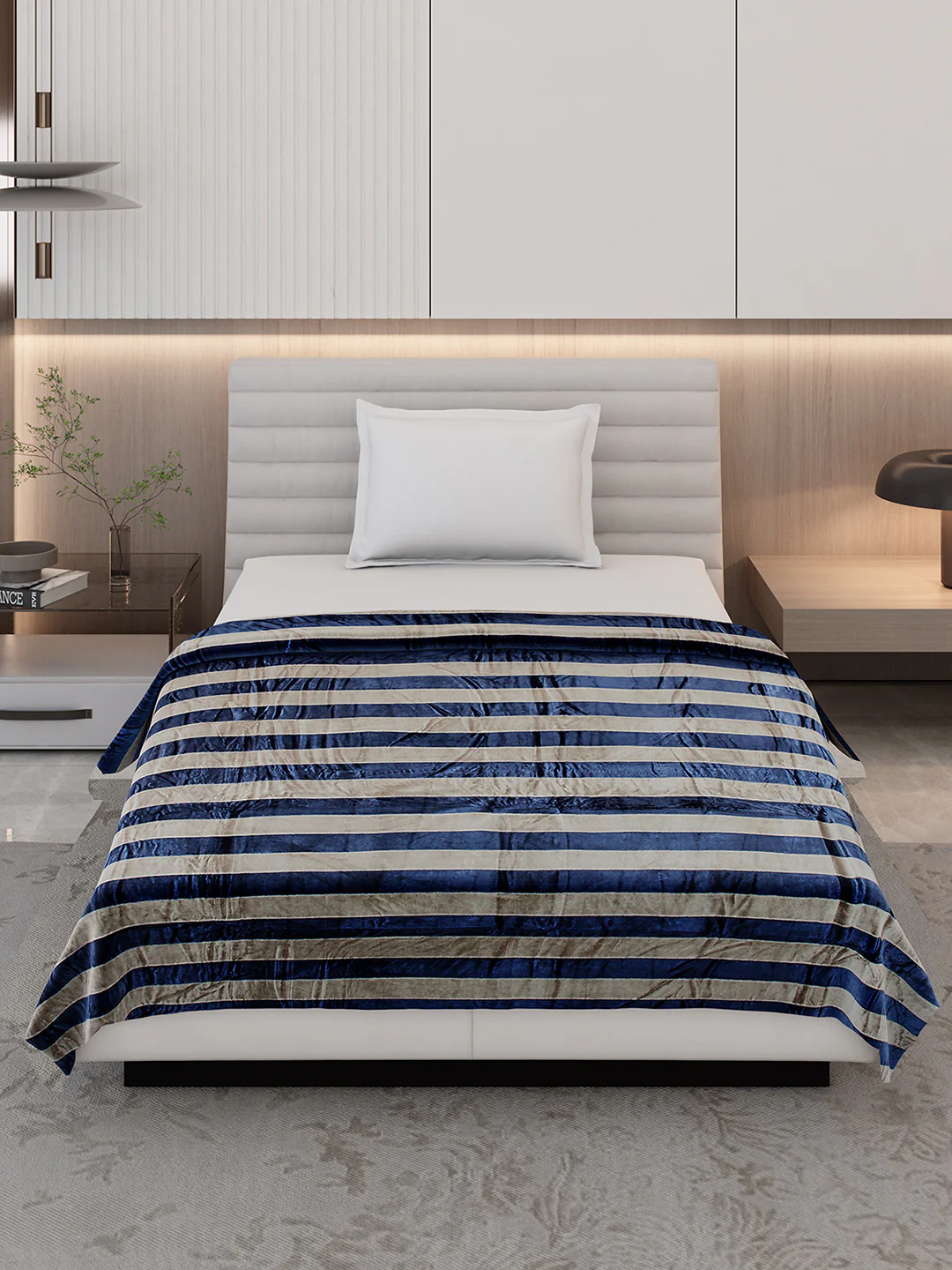 Striped Single Bed 300 GSM Blanket for AC Room - (Tribal) - Image 3