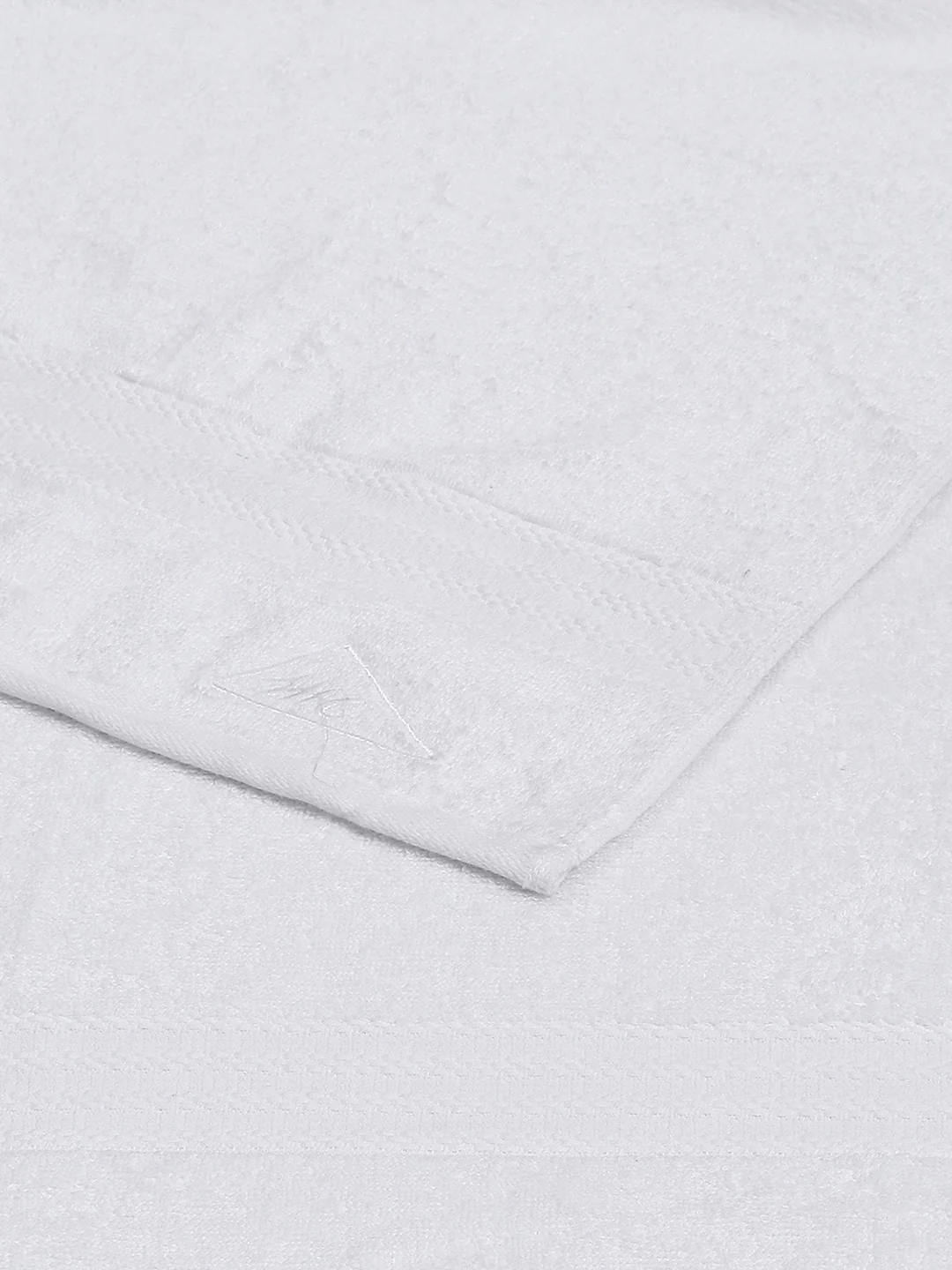 White Cotton Solid 400 GSM Bath Towel (Jazz) - Image 4