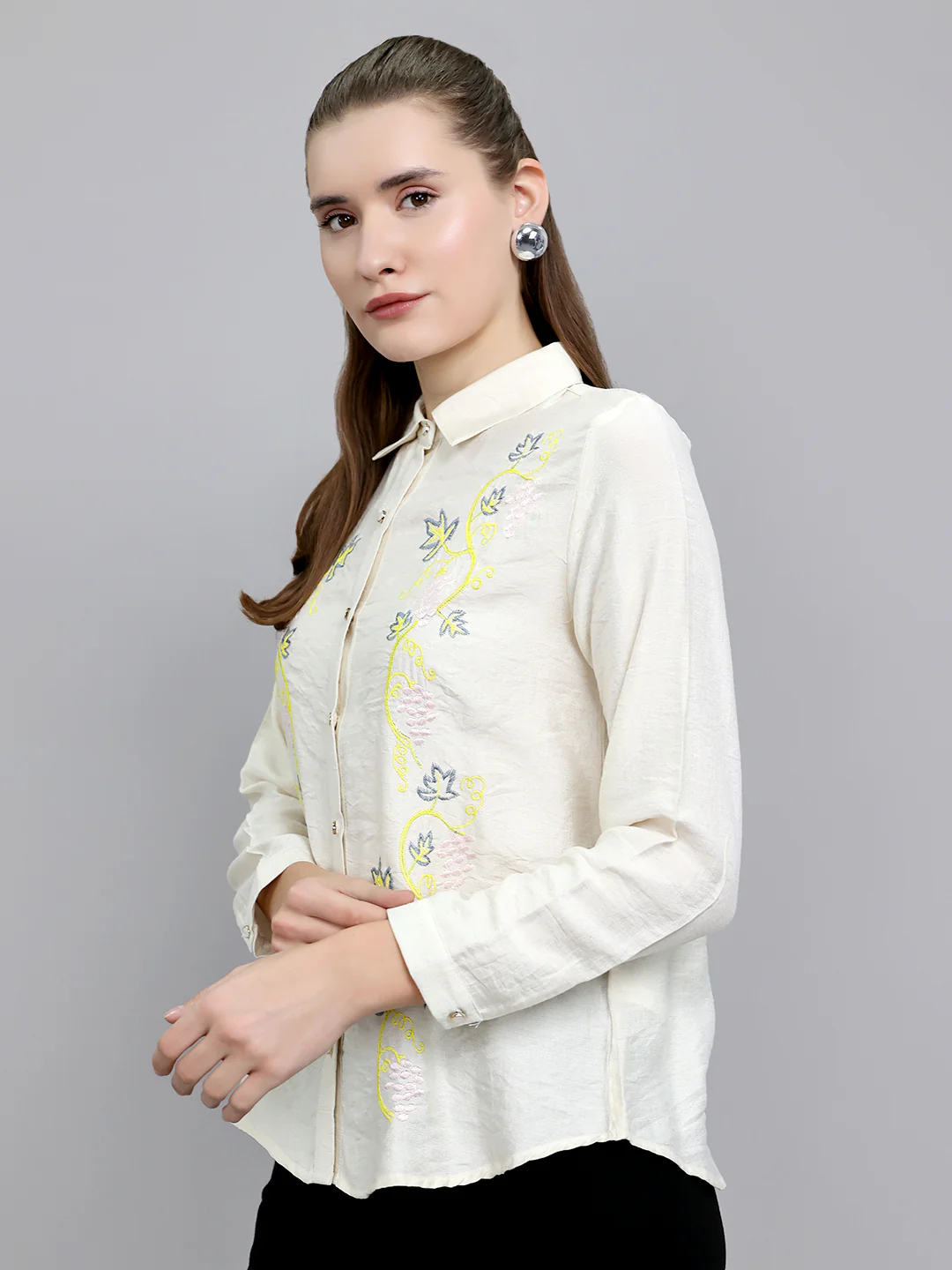 Women Beige Embroidered Collar Full Sleeve Top - Image 2