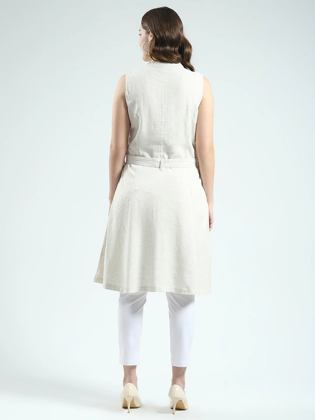 Women Beige Embroidered Round Neck Sleeveless Tunic - Image 5