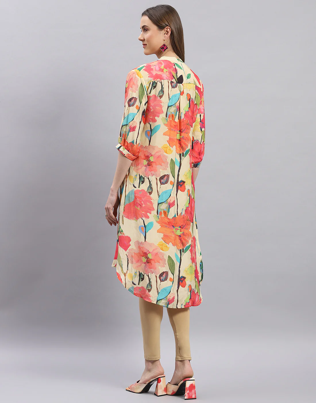 Women Beige Printed Mandarin Collar Half Sleeve Tunic - Image 6