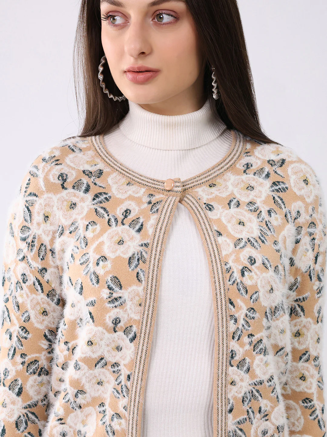 Women Beige Printed Round Neck Full Sleeve Cardigan - Image 6
