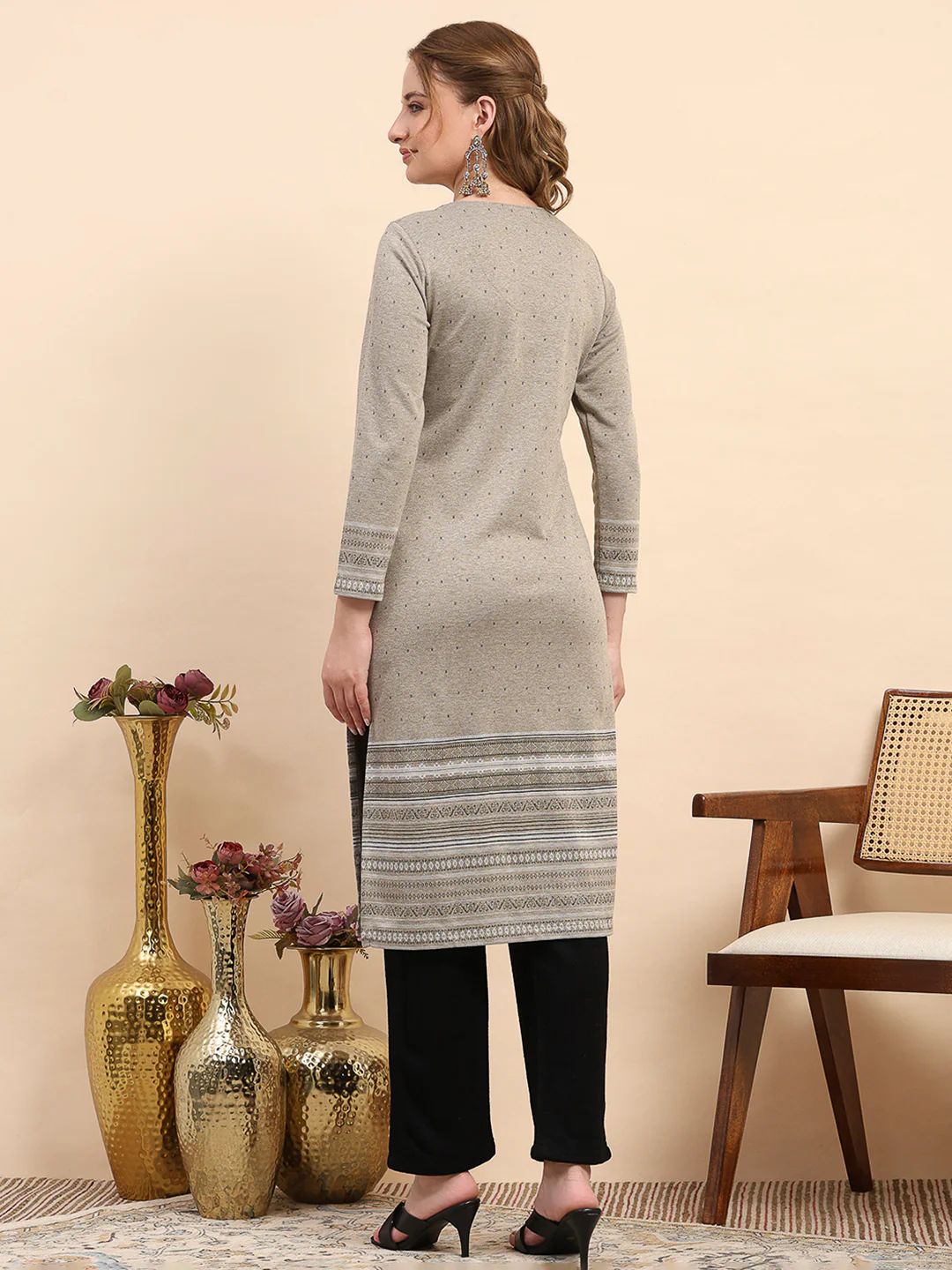 Women Beige Printed Round Neck Full Sleeve Winter Kurti - Image 5