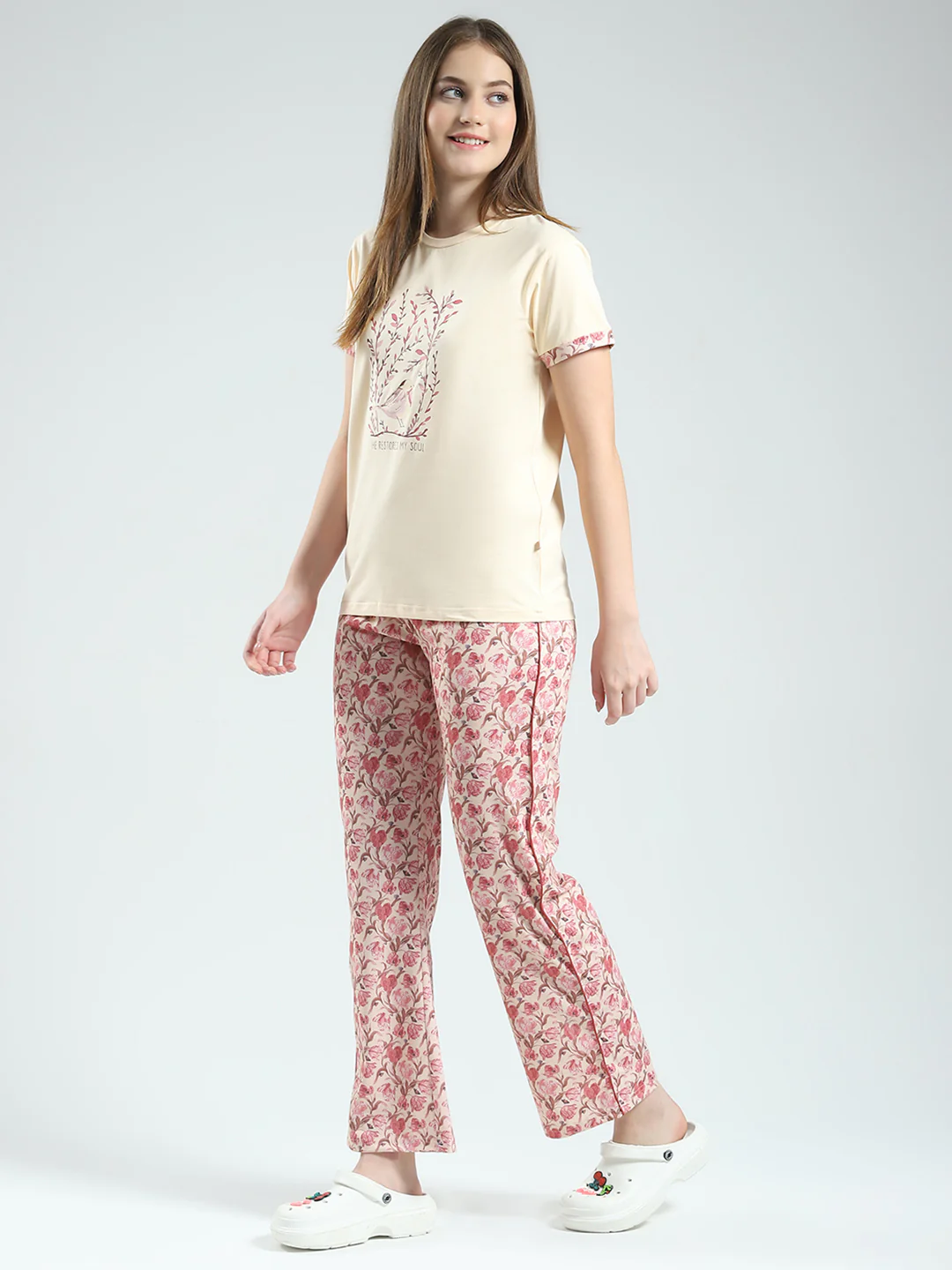 Women Beige Printed Round Neck Half Sleeve Combo 3Pc Set (T-Shirt, Shorts & Lower) - Image 4