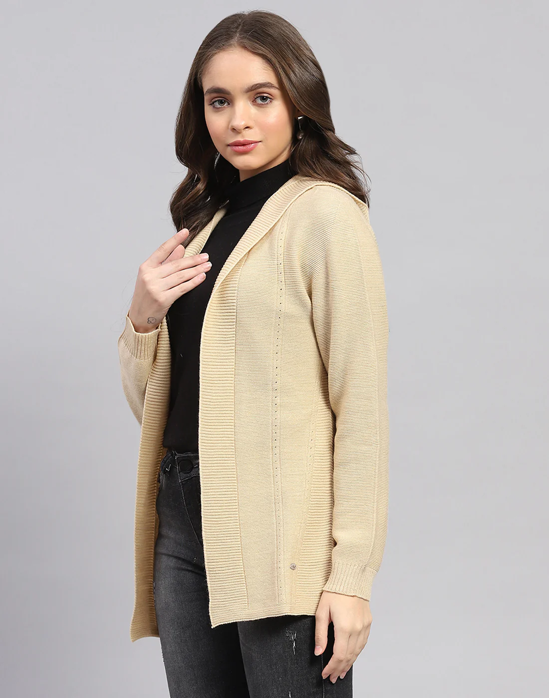 Women Beige Self Design Front Open Full Sleeve Cardigan - Image 3