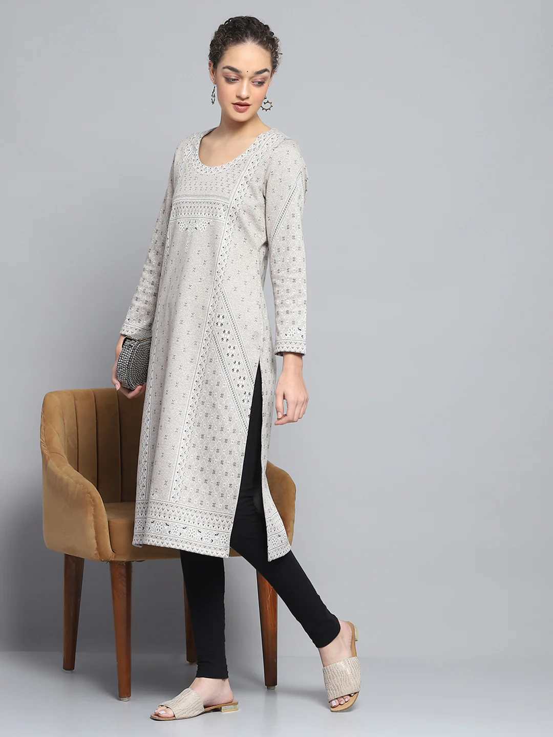 Women Beige Self Design Round Neck Full Sleeve Winter Kurti - Image 2