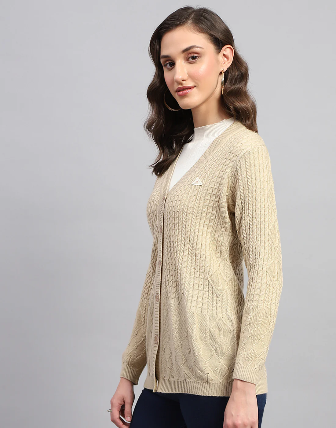 Women Beige Self Design V Neck Full Sleeve Cardigan - Image 4
