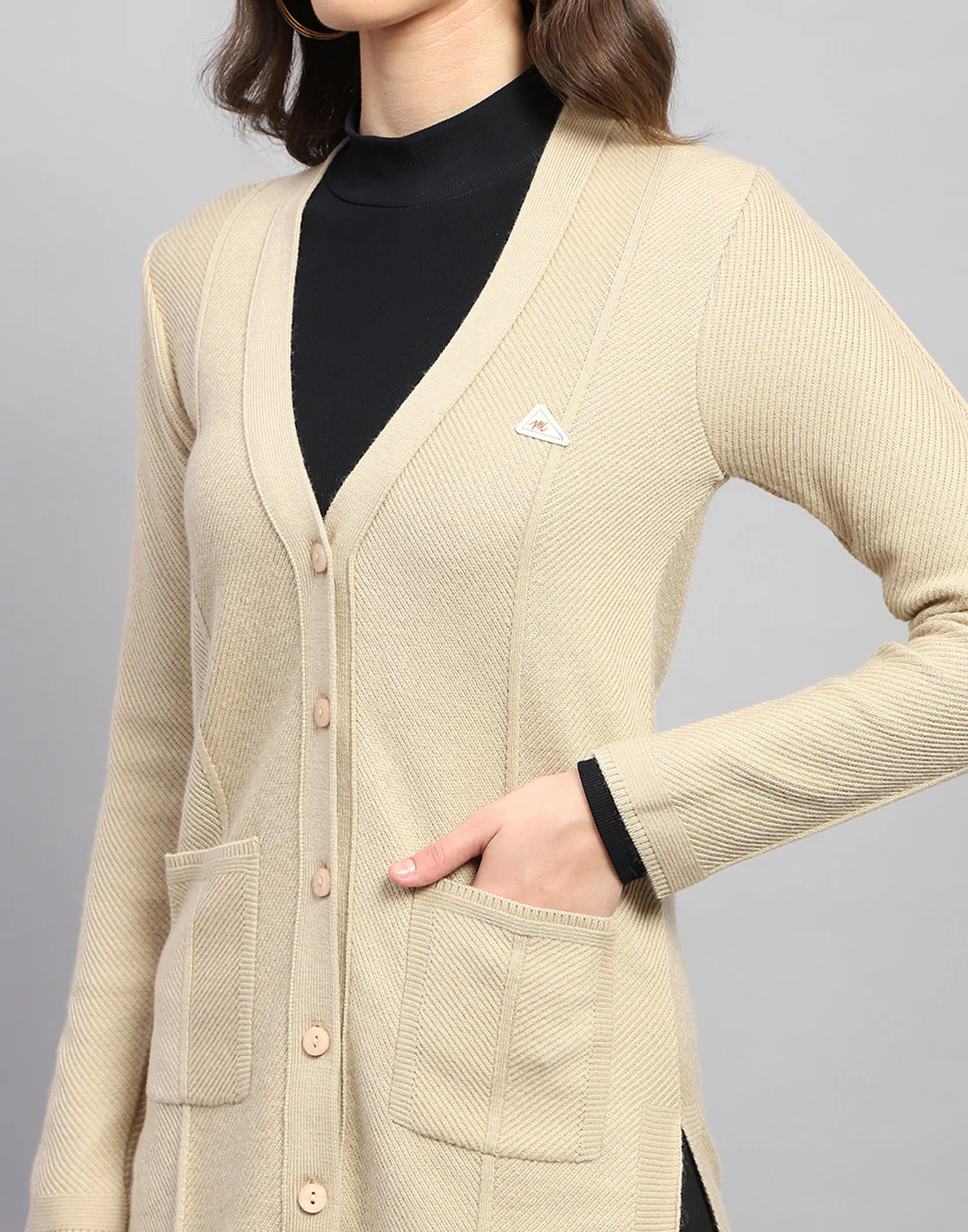 Women Beige Self Design V Neck Full Sleeve Cardigan - Image 7