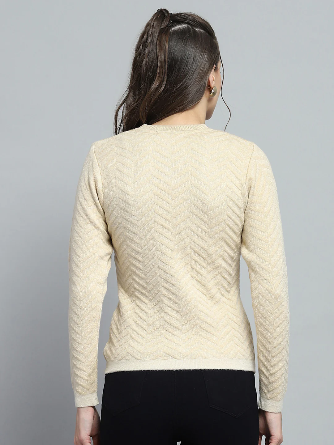 Women Beige Self Design V Neck Full Sleeve Cardigan - Image 5