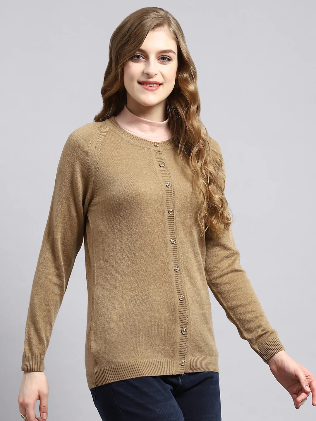 Women Beige Solid Cardigan - Image 3