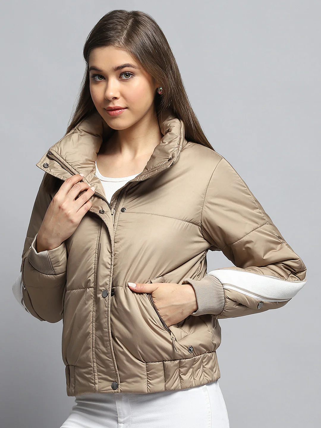 Women Beige Solid Collar Full Sleeve Jacket - Image 3