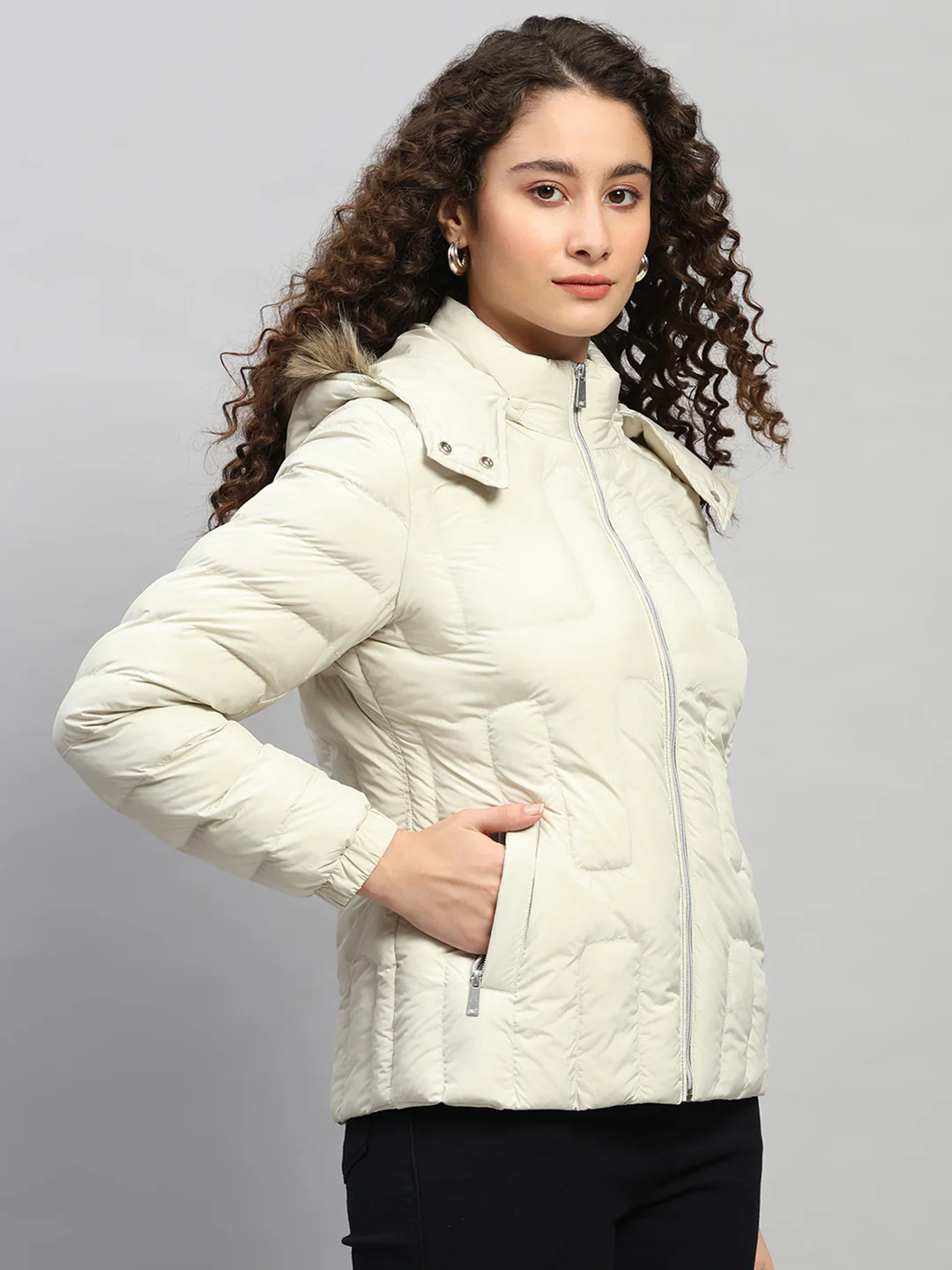 Women Beige Solid Hooded Full Sleeve Jacket - Image 4