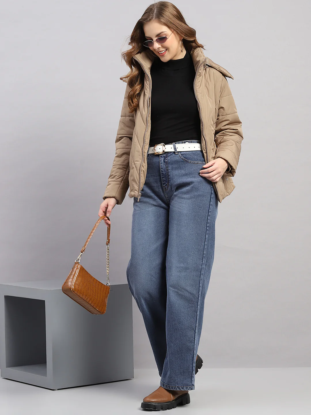 Women Beige Solid Hooded Full Sleeve Jacket - Image 2