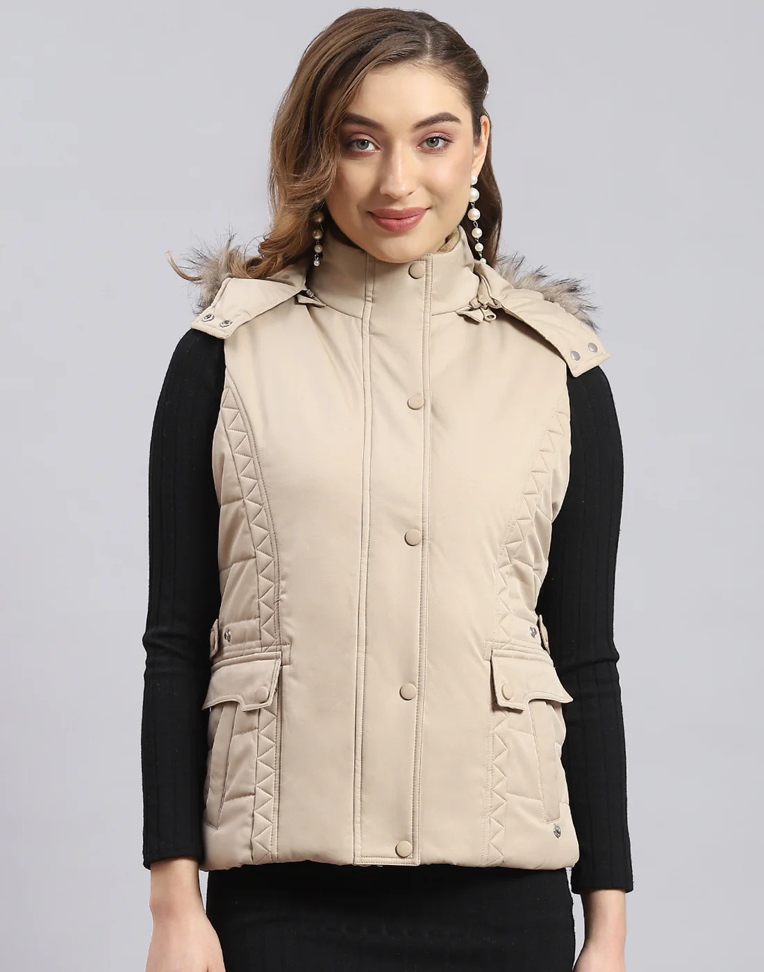 Women Beige Solid Hooded Sleeveless Jacket - Image 2