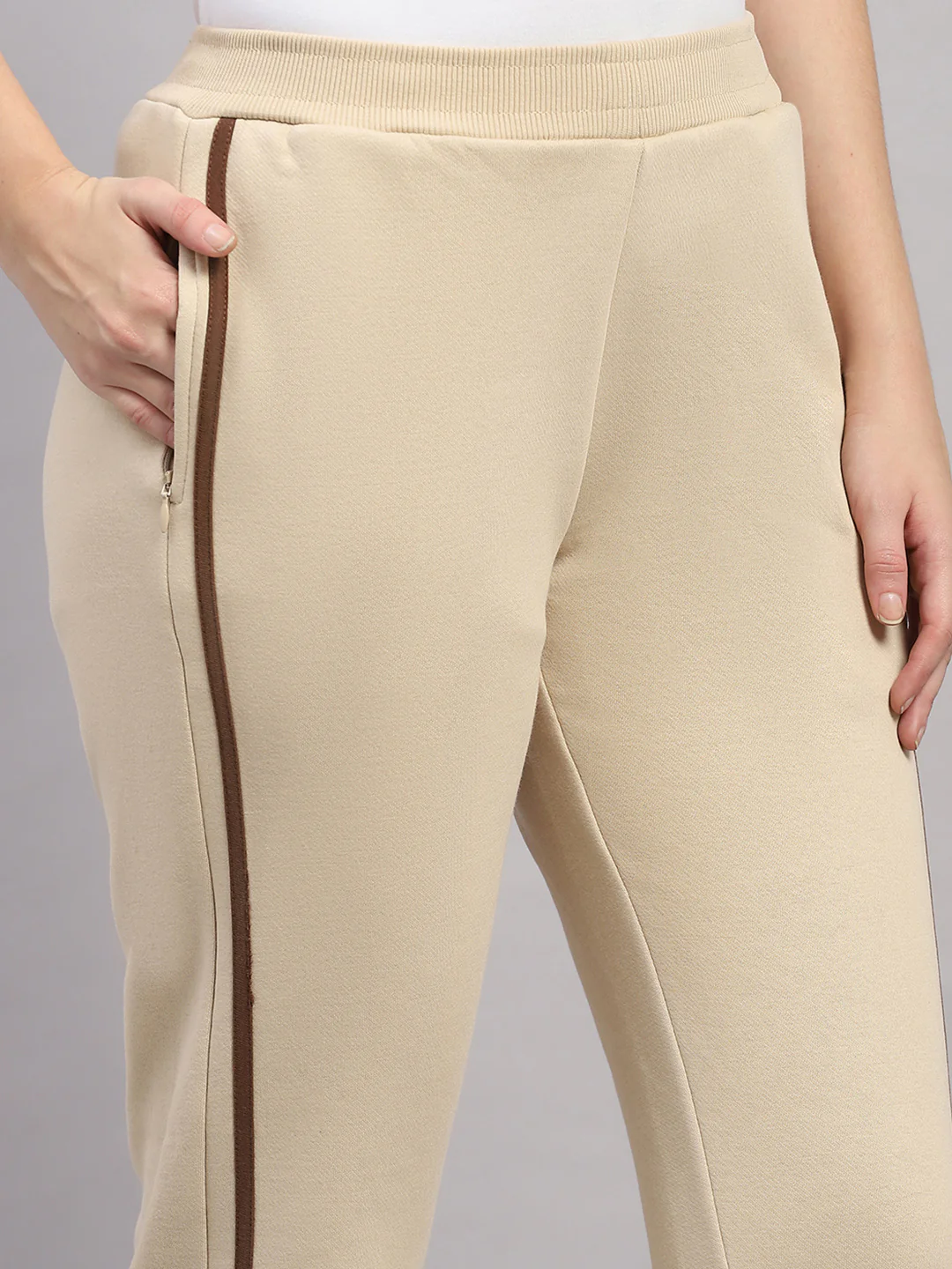 Women Beige Solid Regular Fit Winter Lower - Image 6