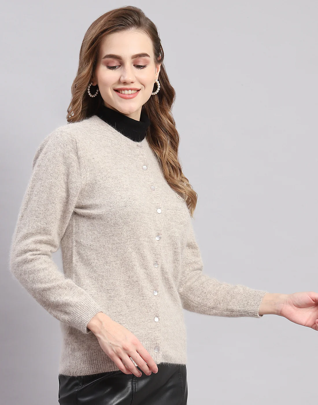 Women Beige Solid Round Neck Full Sleeve Cardigan - Image 4