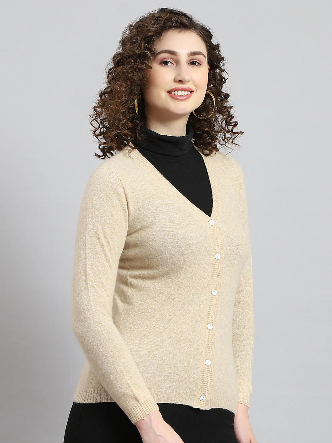 Women Beige Solid V Neck Full Sleeve Cardigan - Image 3