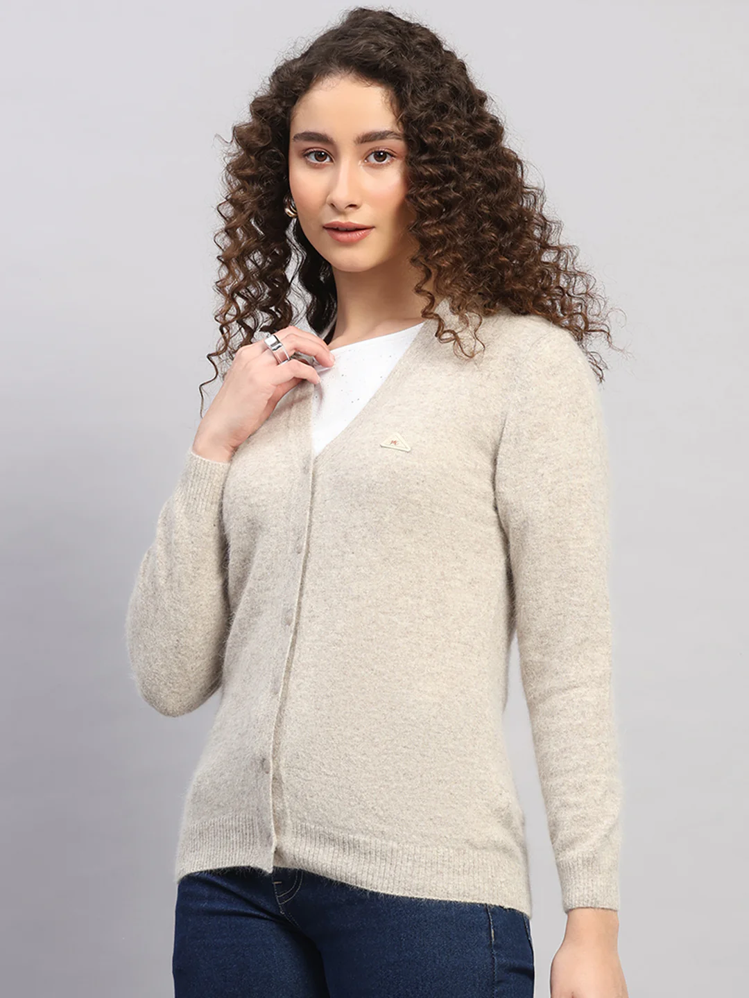 Women Beige Solid V Neck Full Sleeve Cardigan - Image 3