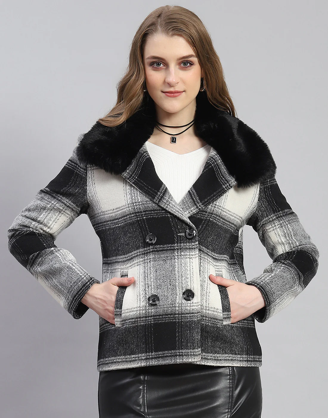 Women Black Check Collar Full Sleeve Coat - Image 2