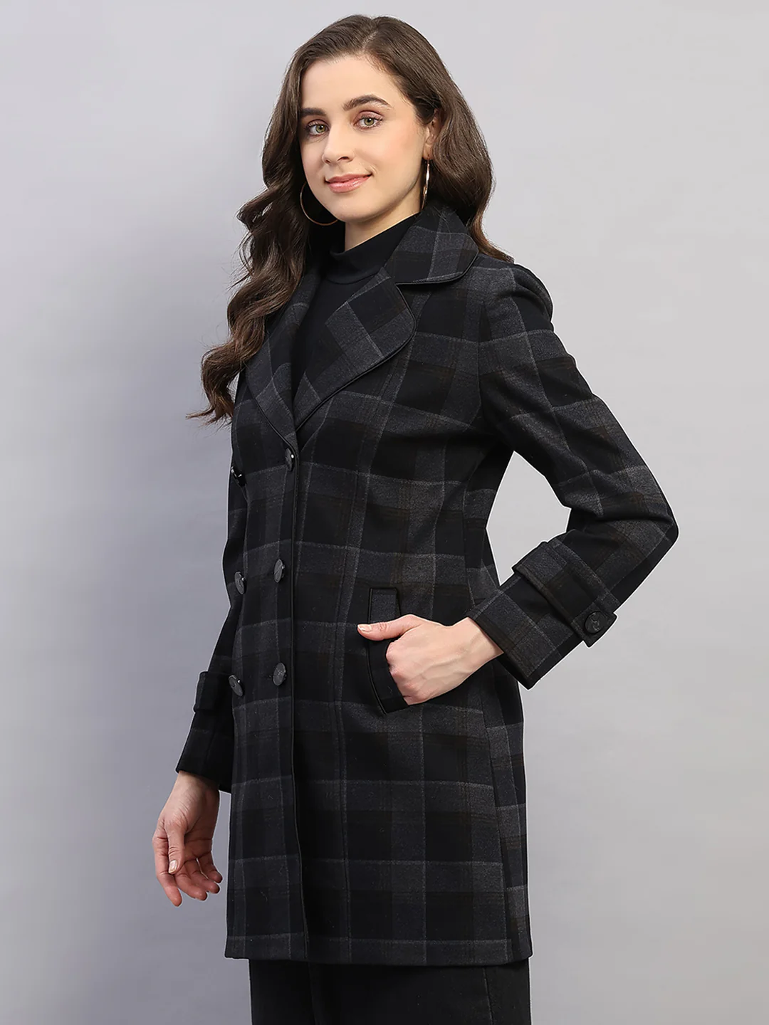 Women Black Check Collar Full Sleeve Coat - Image 3