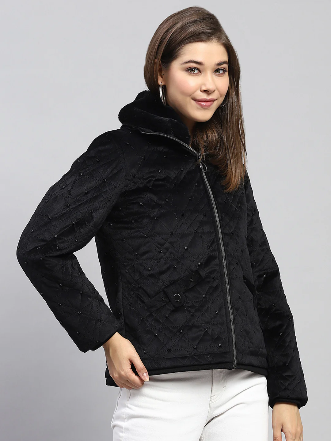 Women Black Embroidered Collar Full Sleeve Jacket - Image 4