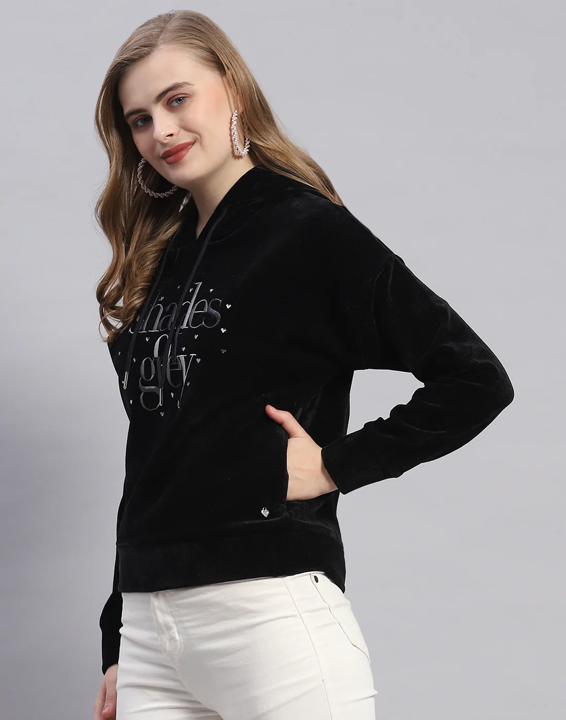 Women Black Embroidered Hooded Full Sleeve Sweatshirt - Image 3