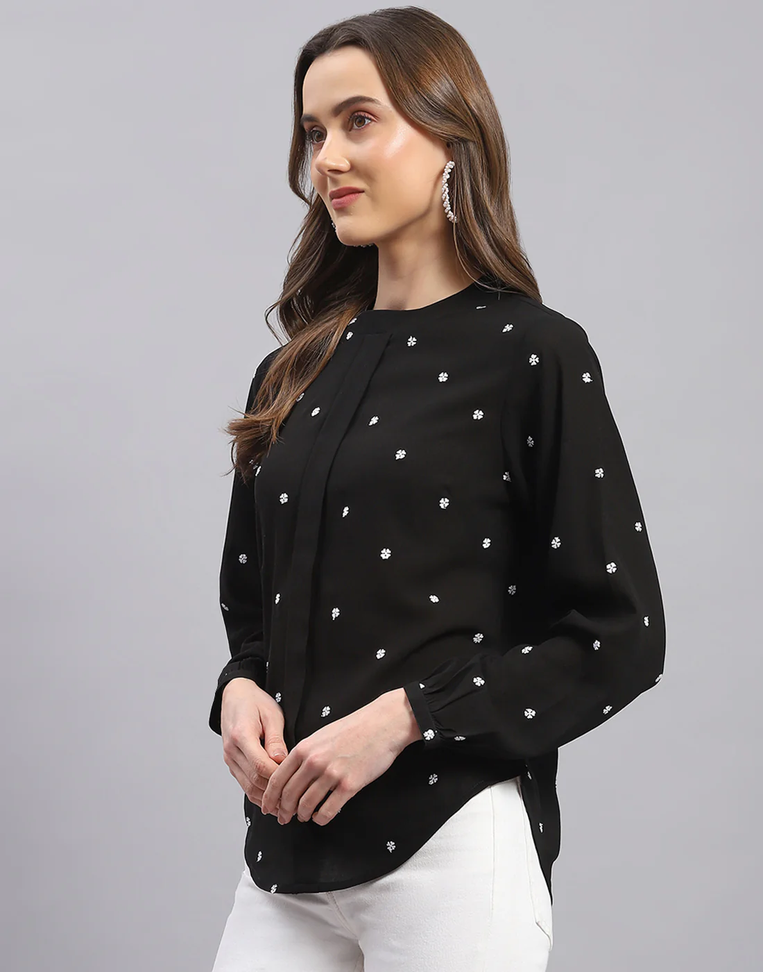 Women Black Embroidered Round Neck Full Sleeve Top - Image 3