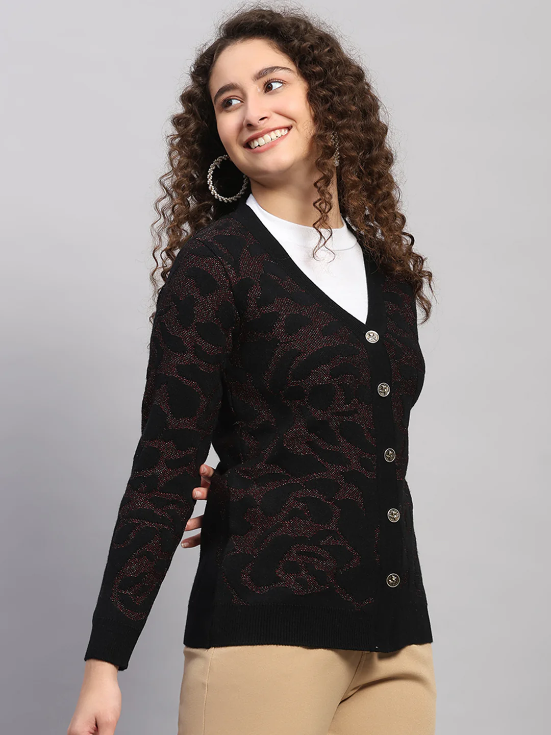 Women Black Jaquard V Neck Full Sleeve Cardigan - Image 4