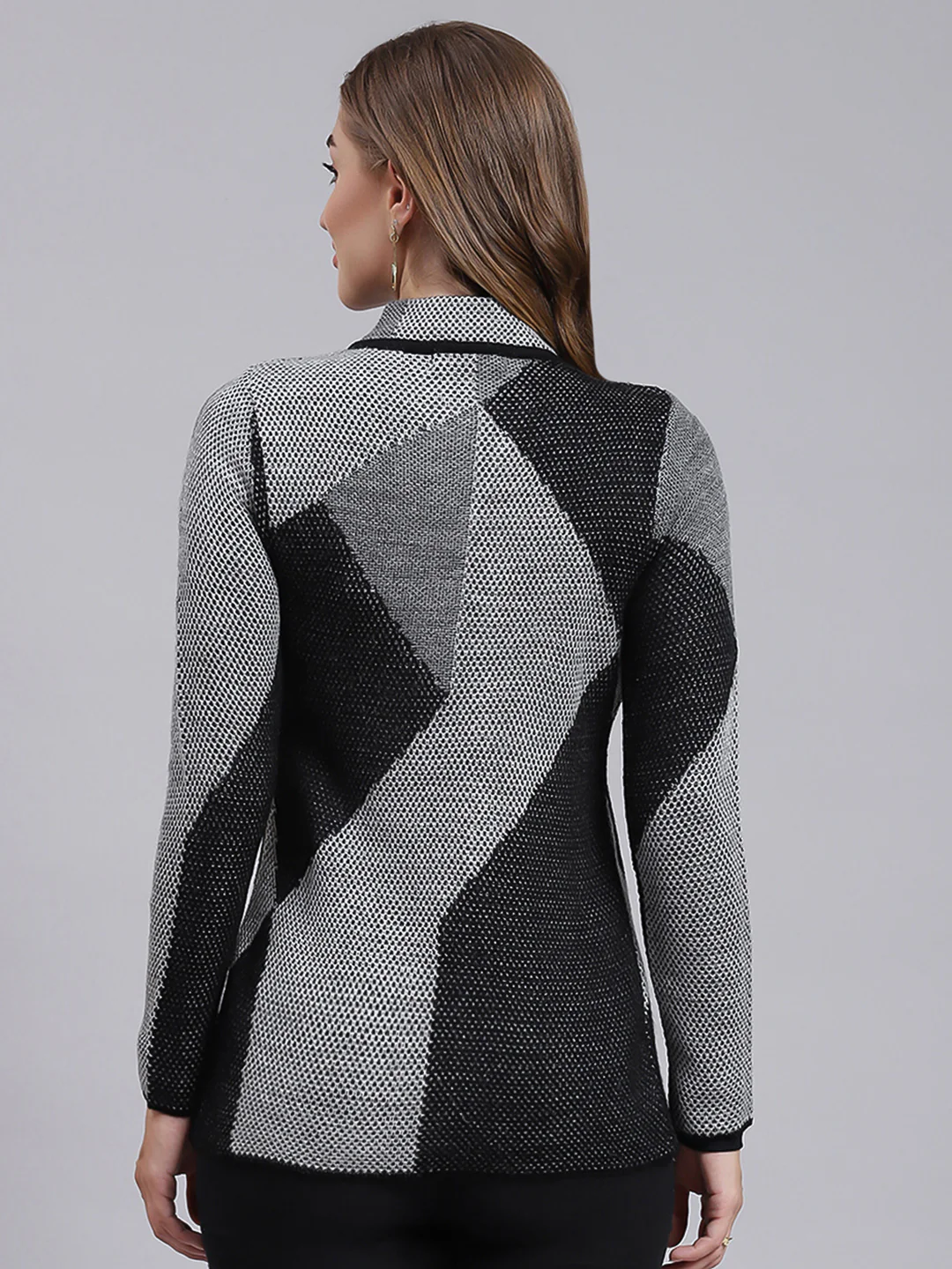 Women Black Jaquard Wool blend Cardigan - Image 4