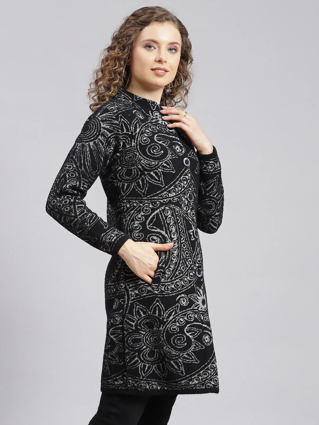 Women Black Jaquard Wool blend Knitted Coat - Image 2