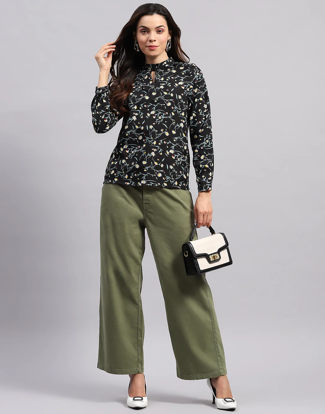 Women Black Printed Band Collar Full Sleeve Top - Image 3
