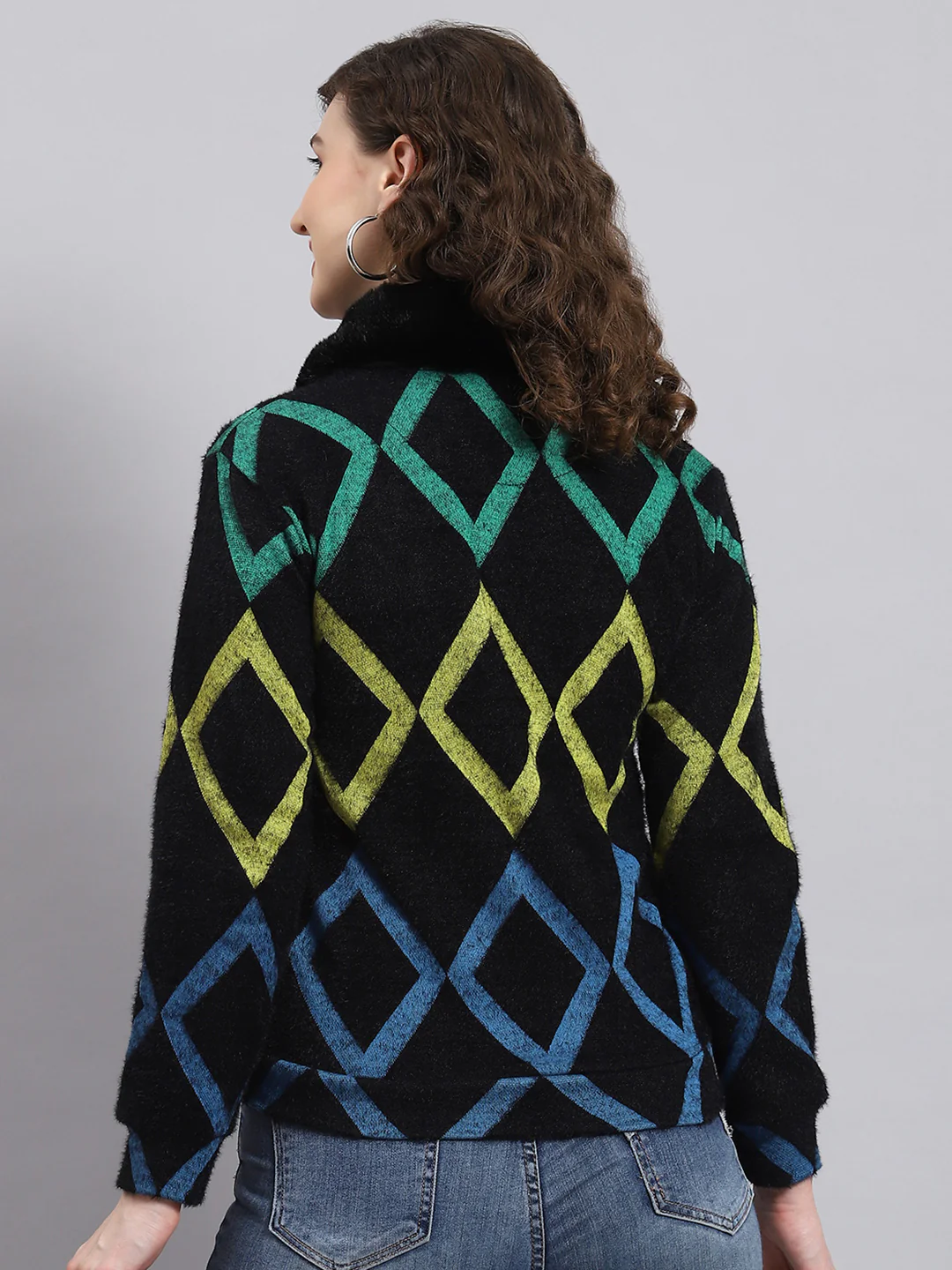 Women Black Printed Collar Full Sleeve Sweatshirt - Image 5
