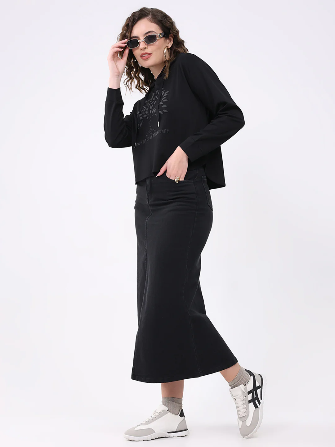 Women Black Printed Hooded Full Sleeve Winter Top - Image 2