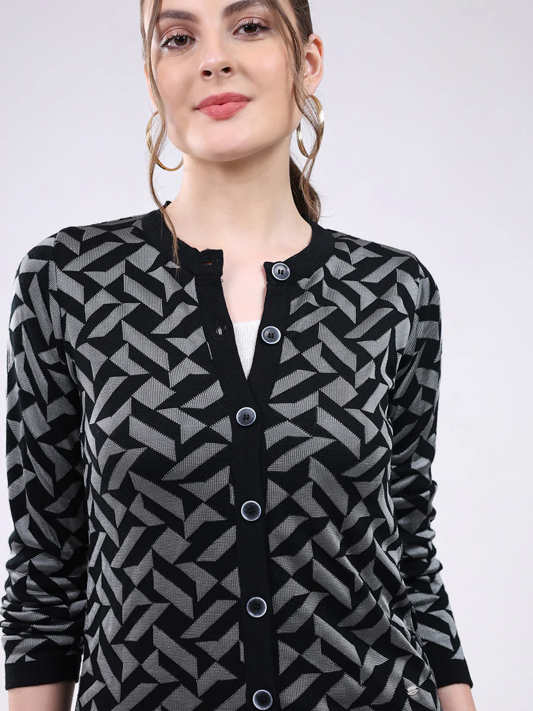 Women Black Printed Round Neck Full Sleeve Cardigan - Image 7