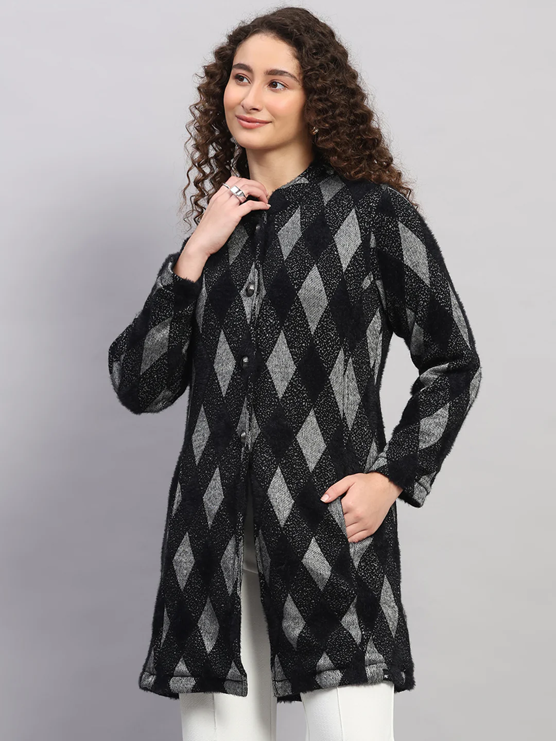 Women Black Printed Round Neck Full Sleeve Knitted Coat - Image 3