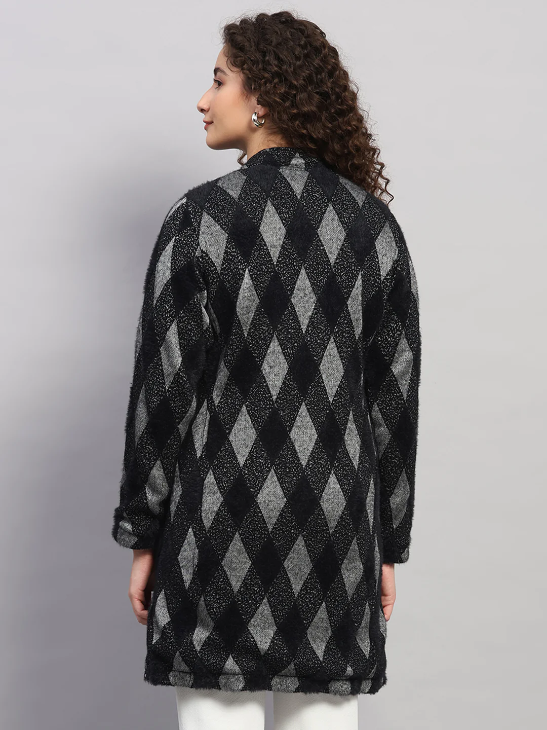 Women Black Printed Round Neck Full Sleeve Knitted Coat - Image 5