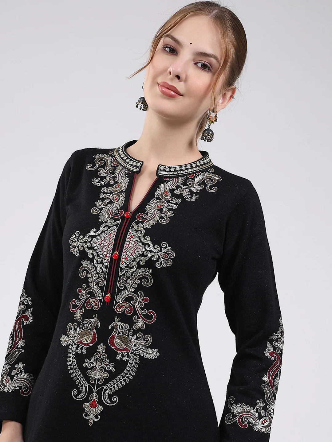 Women Black Printed Round Neck Full Sleeve Kurti Set for Winter - Image 8